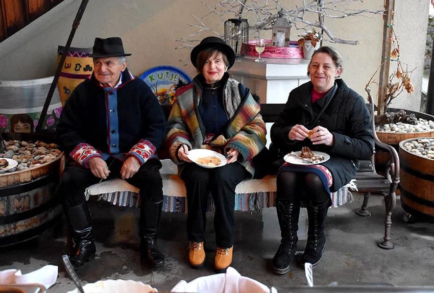 (FOTOGALERIJA) Najavili početak radova u vinogradima