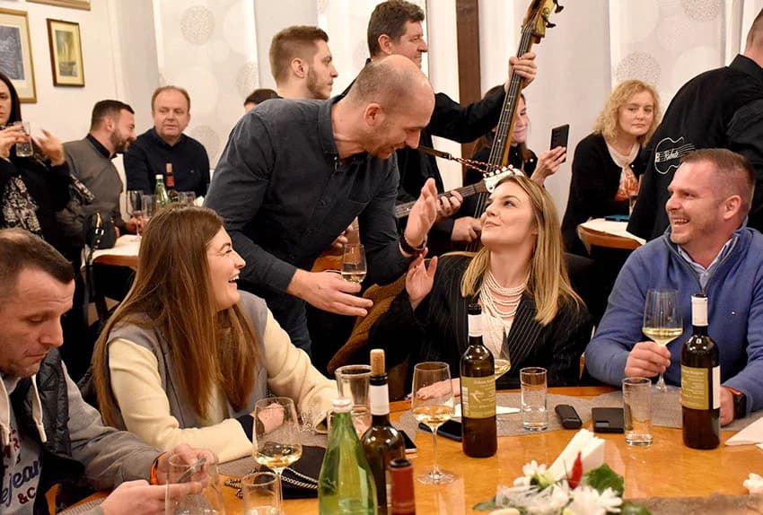 (FOTOGALERIJA) Najavili početak radova u vinogradima