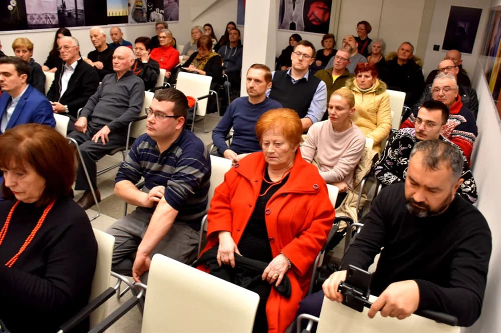 POŽEŽANIMA PREDSTAVLJENA KNJIGA „KOSINJSKA TISKARA“: Jedan od temelja hrvatske kulture