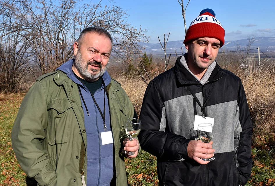 POŽEŽANI OBILJEŽILI VINCELOVO NA POŽEŠKOJ GORI: Slavlje u vinogradima s pogledom na Požešku kotlinu