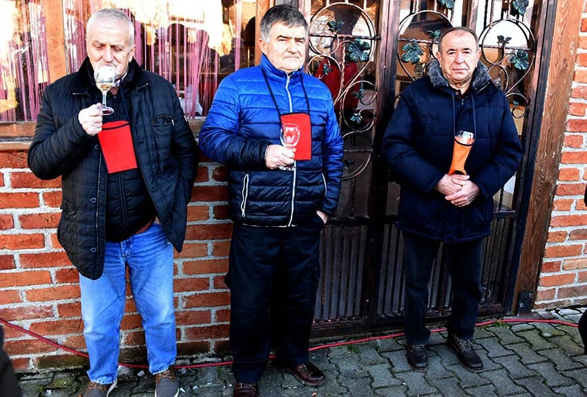 VINCELOVO OBILJEŽILA UDRUGA “VINO-KAP” IZ KAPTOLA: Ugostili prijatelje iz Jajca i Mađarske