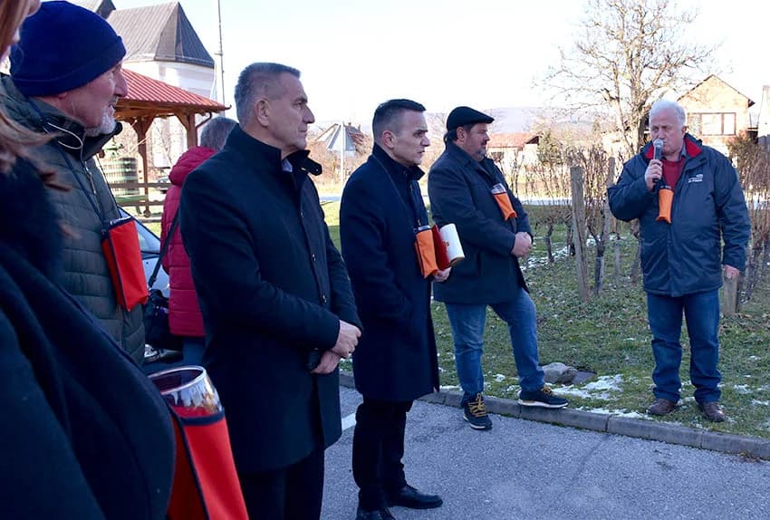 VINCELOVO OBILJEŽILA UDRUGA “VINO-KAP” IZ KAPTOLA: Ugostili prijatelje iz Jajca i Mađarske