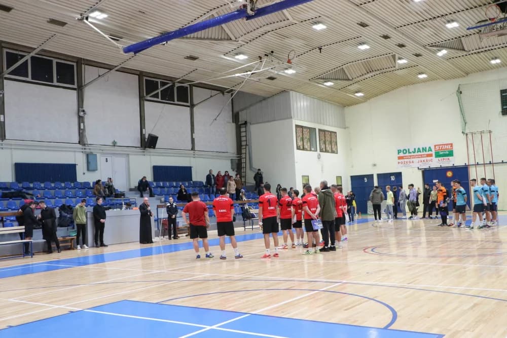 (FOTO)Završnica Katoličke malonogometne lige Požeške biskupije
