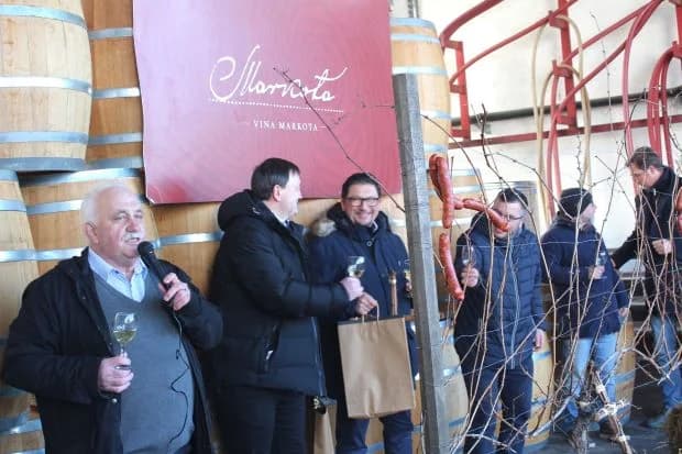 Svečano obilježili Vincelovo u tvrtki Vina Markota uz blagoslov vinove loze, pjesmu i druženje
