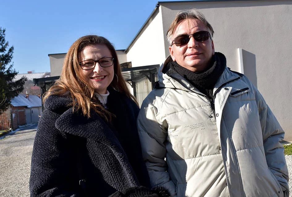 /FOTO/ Pojeden pršut od 12 kilograma i dvije stotine sarmi