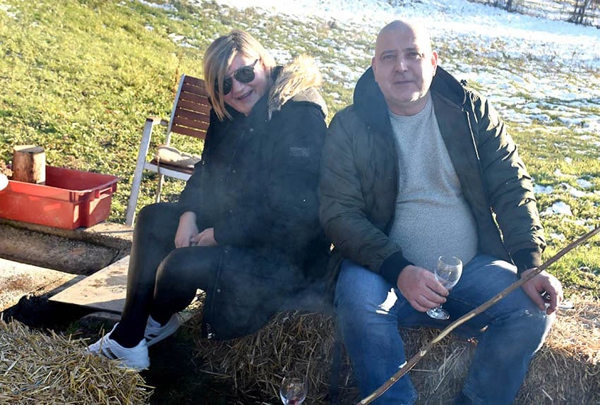 /FOTO/ Pojeden pršut od 12 kilograma i dvije stotine sarmi