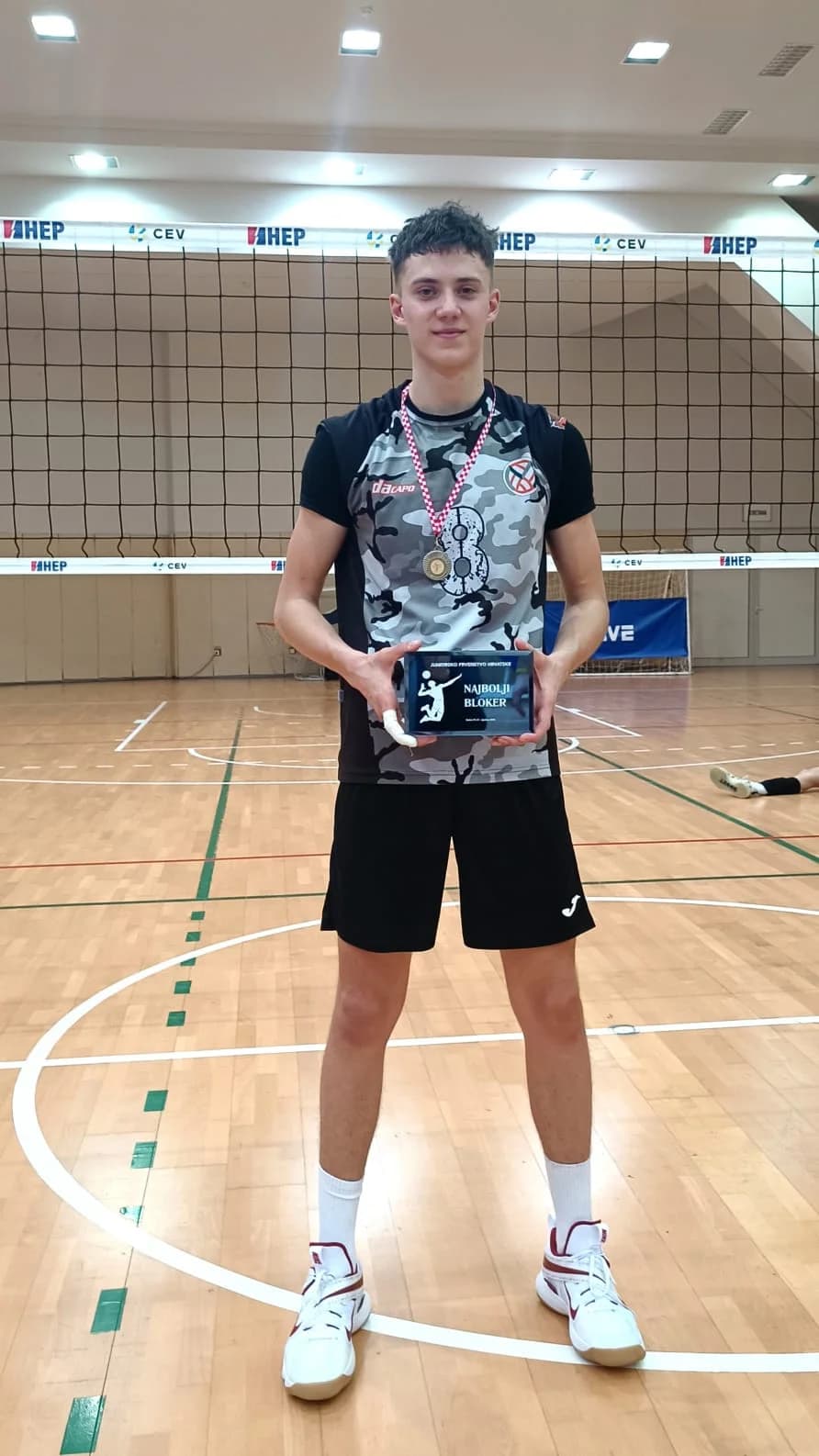 Požežanin Gabriel Šunjo najbolji bloker Hrvatske u odbojci
