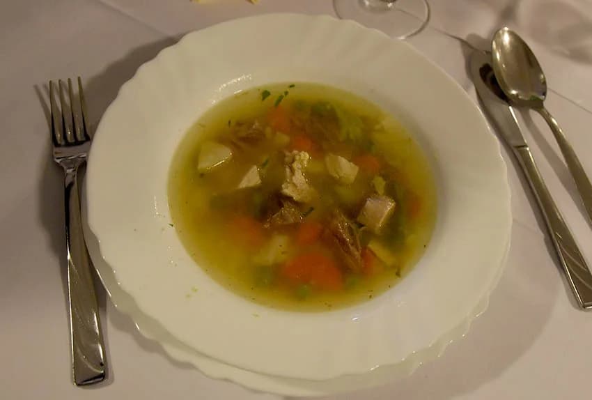 VINCELOVO KOD ENJINGIJA U HRNJEVCU: Brojni uzvanici slavili početak radova u vinogradu