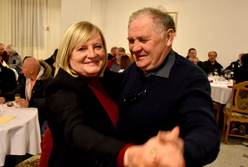 VINCELOVO KOD ENJINGIJA U HRNJEVCU: Brojni uzvanici slavili početak radova u vinogradu