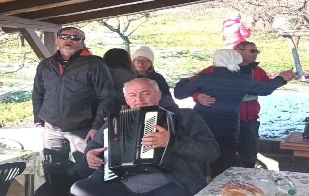 BRODSKI DRENOVAC: Održana 12. manifestacija  „Planinarsko Vinkovo na Viljevuʼ