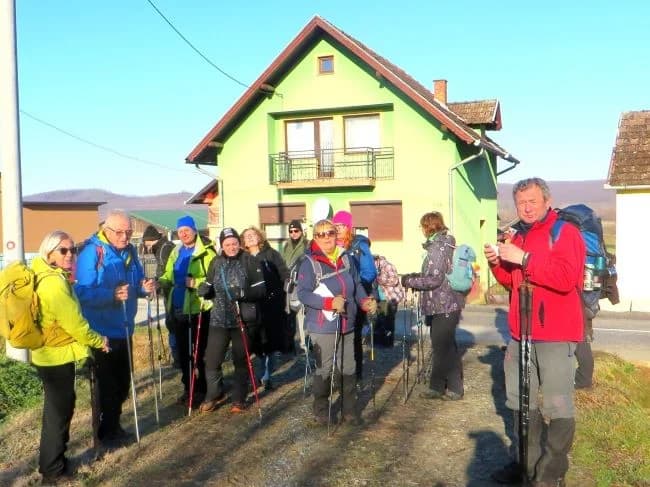 BRODSKI DRENOVAC: Održana 12. manifestacija  „Planinarsko Vinkovo na Viljevuʼ