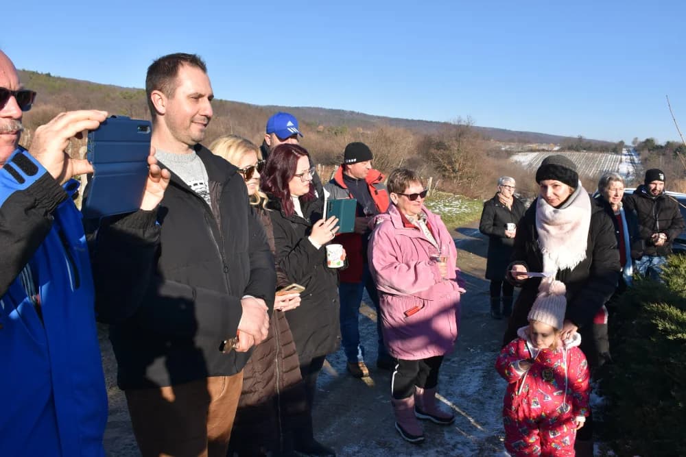 VINCELOVO U OBITELJI SONTACHI IZ KUTJEVA: Slavili 120 godina graševine