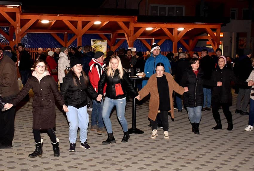 ČETVRTO BIŠKUPAČKO VINCELOVO: Zazvali blagoslov Sv. Vinka uz obilje jela i pića