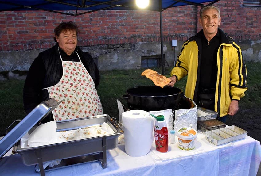 VETOVAČKO VINCELOVO: Uz orezano trsje, odabrana vina i domaće delicije Ivan Štivić i tamburaši razveselili stotine posjetitelja