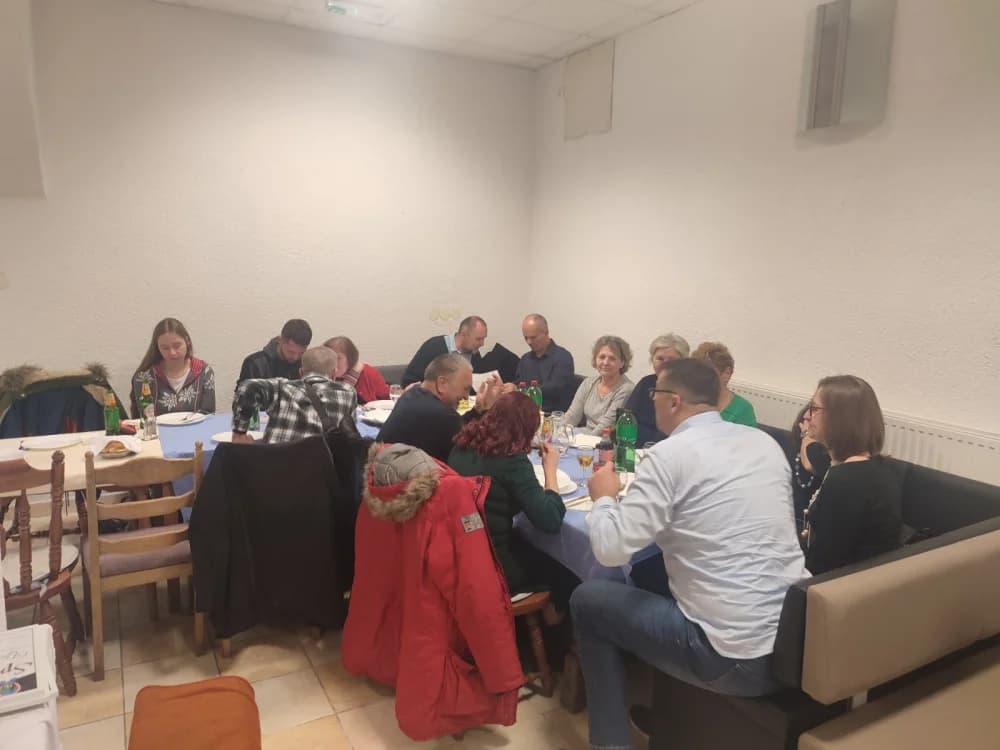 SKUPŠTINA HPD SOKOLOVAC:  Četrnaest planinara primilo spomen plakete za doprinos razvoju planinarstva