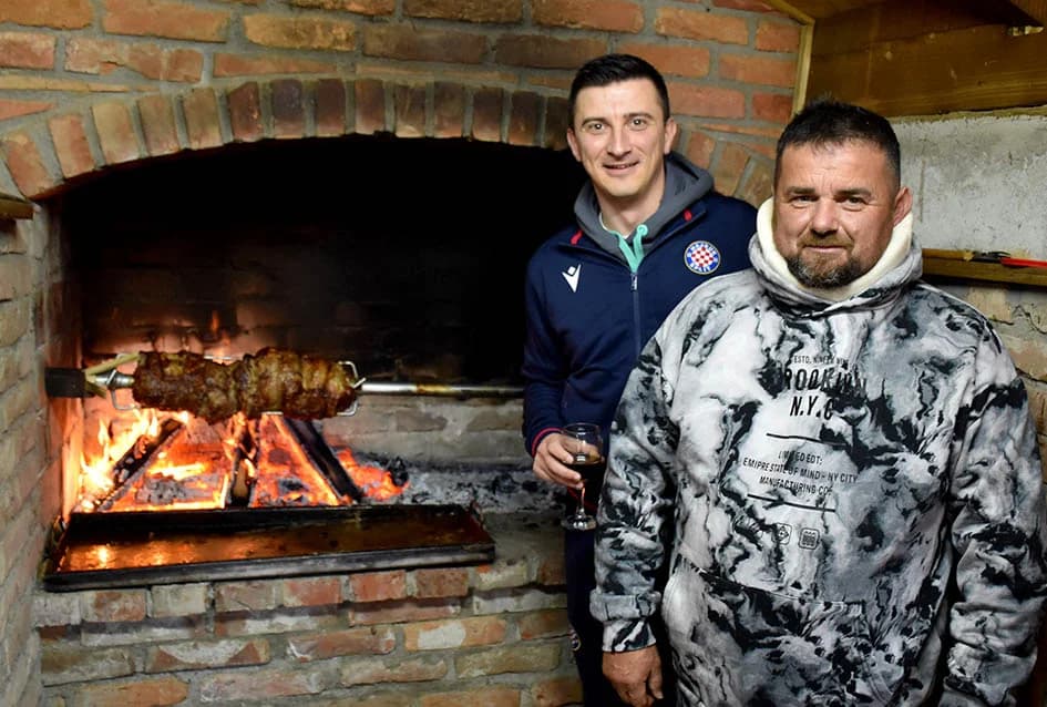 I TO SE DOGODILO U UDRUZI „VINO-KAP“ IZ KAPTOLA: Dugogodišnji predsjednik Novak postao napokon i vinogradar