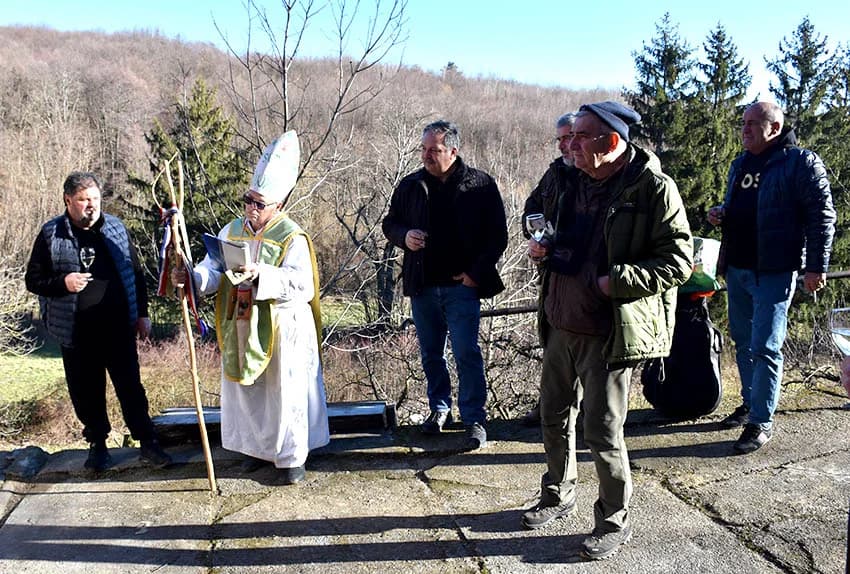 I TO SE DOGODILO U UDRUZI „VINO-KAP“ IZ KAPTOLA: Dugogodišnji predsjednik Novak postao napokon i vinogradar