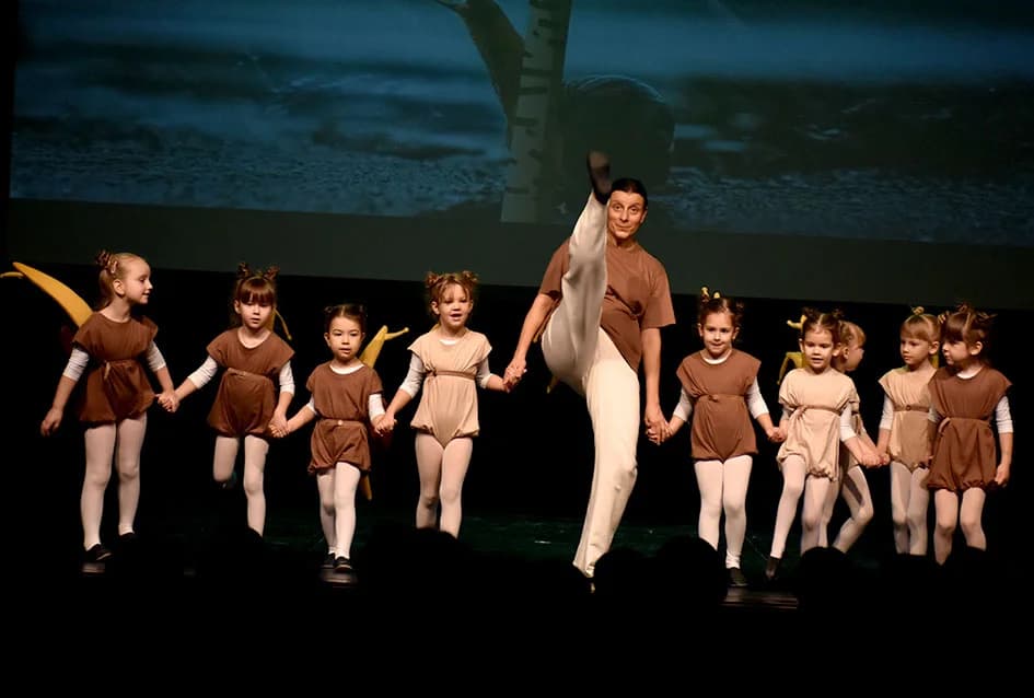 /FOTOGALERIJA/ Plesalo više od 150 djece i mladih