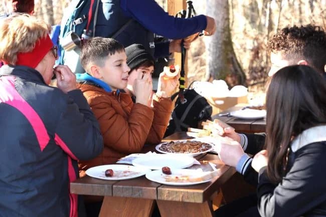 /FOTOGALERIJA/ Zimski vincelovski pohod do Starca i Viškovačkog grada