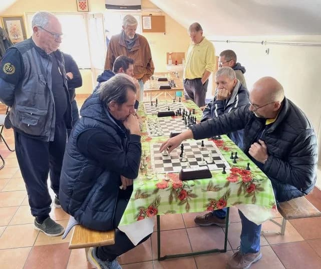 [FOTO] Pobjednik Pejo Martić iz Šahovskog kluba „Brestovac“