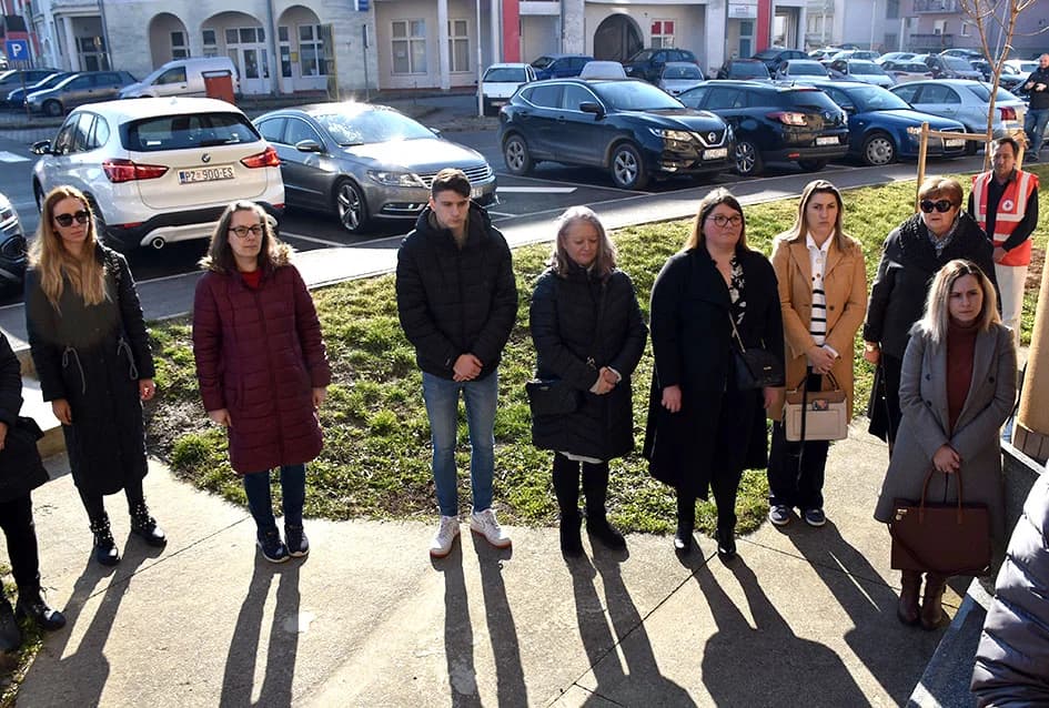 BANKA HRANE: Donacije prehrambenih proizvoda  – pomoć potrebitima i očuvanje okoliša