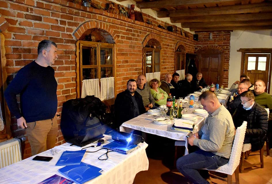SKUPŠTINA KLASTERA ZLATNA DOLINA: Tri stručna predavanja povrtlarima požeškog kraja