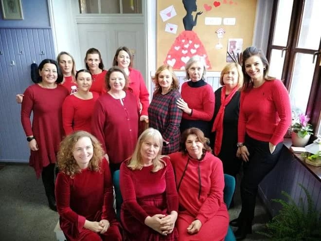 OSNOVNA ŠKOLA ANTUNA KANIŽLIĆA: Pridružili se javnozdravstvenoj kampanji “Dan crvenih haljina”