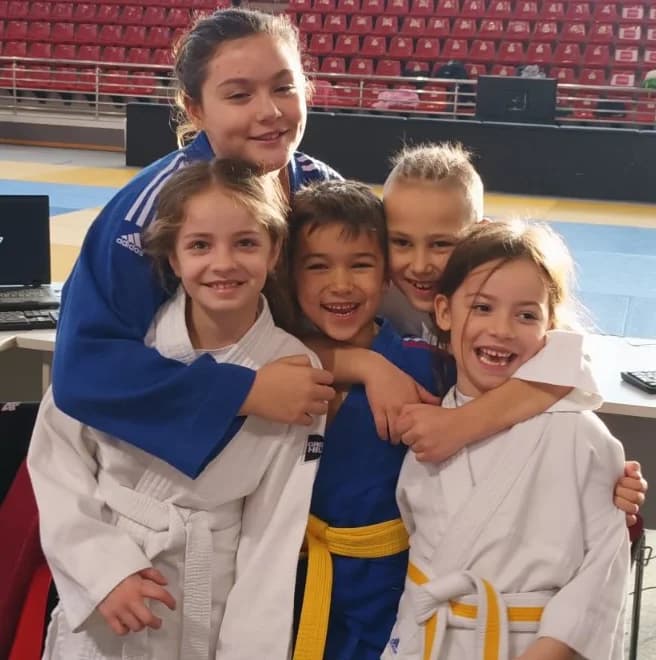 Lucija Mihović i Marta Komušanac osvojile zlatne medalje, a Matea Špehar brončanu