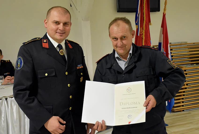 Zlatne vatrogasne medalje primili Antun Petrović, Dražen Pavić i Mihael Ivanović