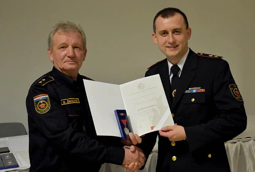 Zlatne vatrogasne medalje primili Antun Petrović, Dražen Pavić i Mihael Ivanović