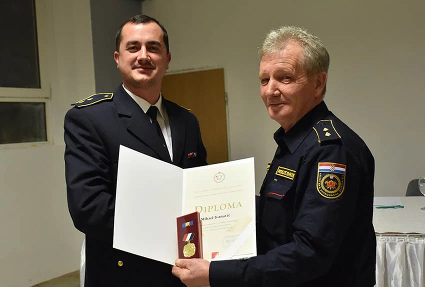 Zlatne vatrogasne medalje primili Antun Petrović, Dražen Pavić i Mihael Ivanović