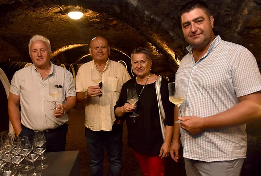 Napunjene festivalske butelje