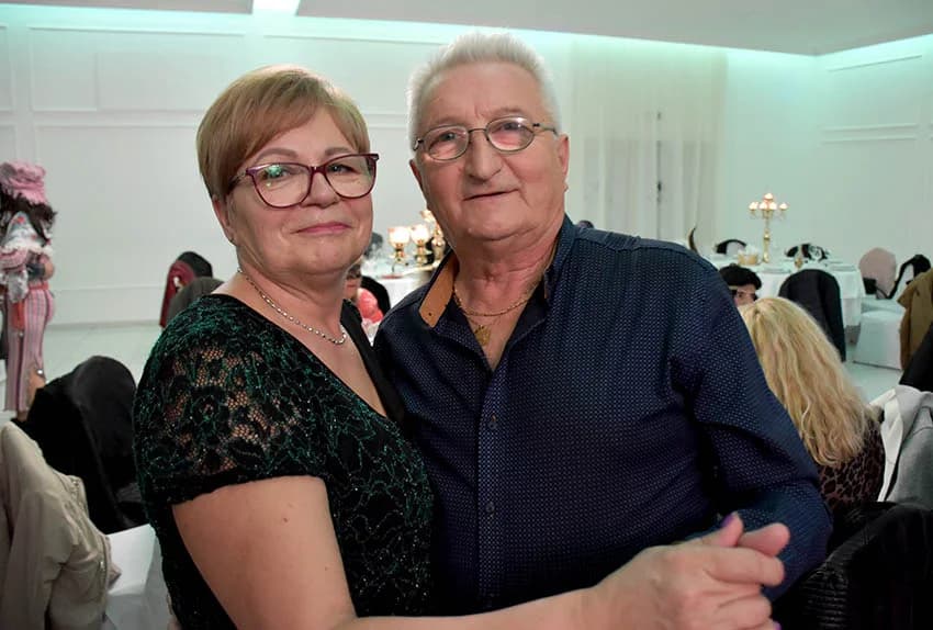ODRŽAN MASKENBAL U POŽEŠKOJ SVEČANOJ DVORANI GLORIA: Maškare su i ludi su dani