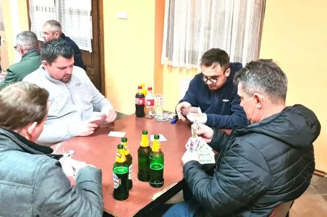 MEMORIJALNI TURNIR U BELI „ZDENKO VELETIĆ“: Pobjednička ekipa „Mira i Damir“, druga „Lakušija“