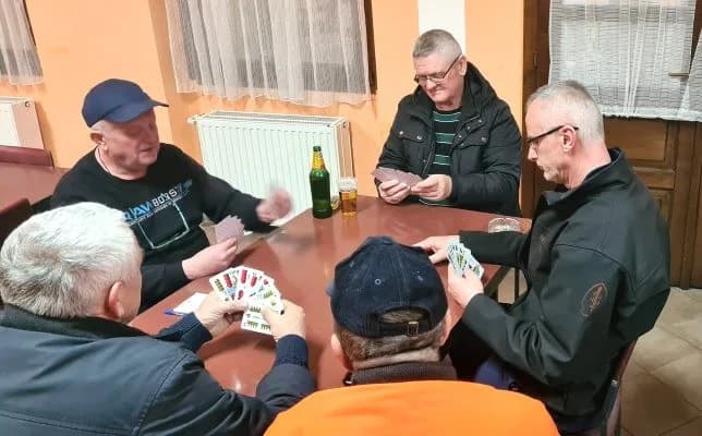 MEMORIJALNI TURNIR U BELI „ZDENKO VELETIĆ“: Pobjednička ekipa „Mira i Damir“, druga „Lakušija“