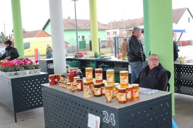 Ocjenjivačkog suda, najbolja Gordana Srdarević iz Zagrađa, posjetitelji za Ivanu Fridrich iz Frkljevaca