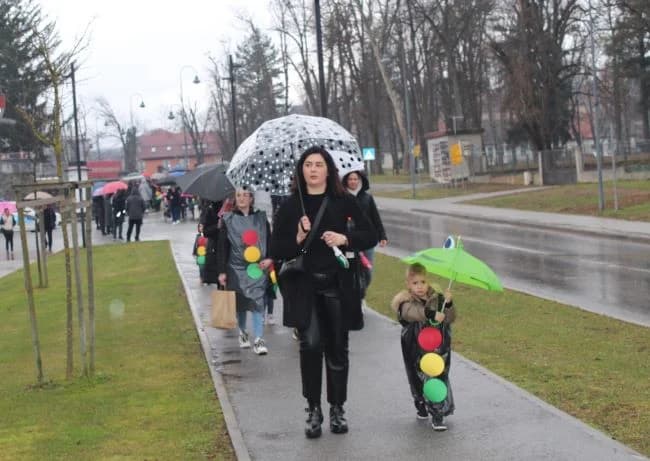 MAŠKARE U PLETERNICI: Zanimljiv i sadržajan zabavni program u dvorani Terra Panonica