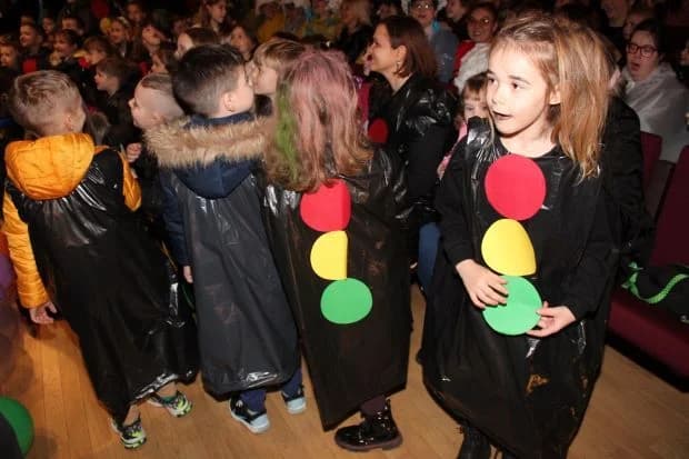 MAŠKARE U PLETERNICI: Zanimljiv i sadržajan zabavni program u dvorani Terra Panonica