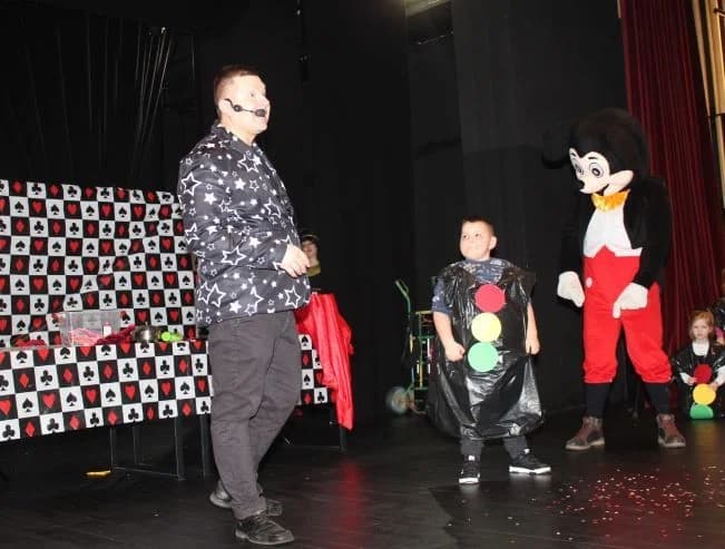 MAŠKARE U PLETERNICI: Zanimljiv i sadržajan zabavni program u dvorani Terra Panonica