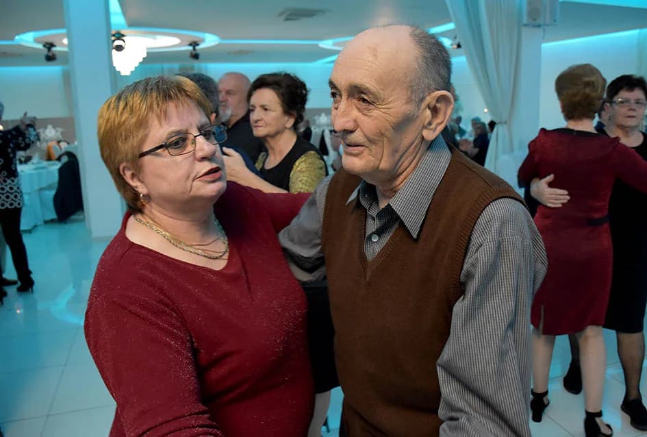 DAN ZALJUBLJENIH ZA TREĆU DOB: Valentinovo pokazuje koliko nam voljeni znače u našim životima