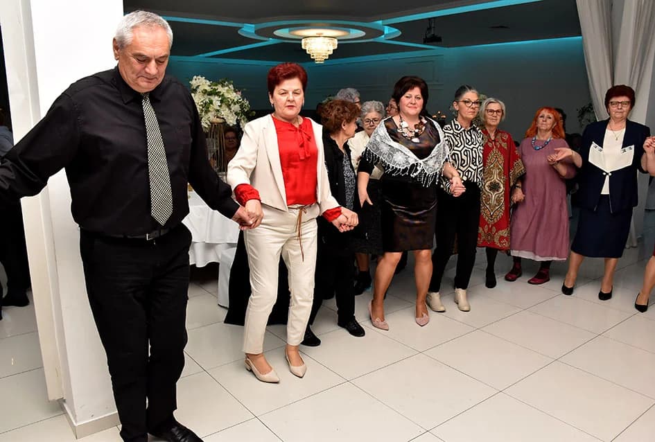 DAN ZALJUBLJENIH ZA TREĆU DOB: Valentinovo pokazuje koliko nam voljeni znače u našim životima
