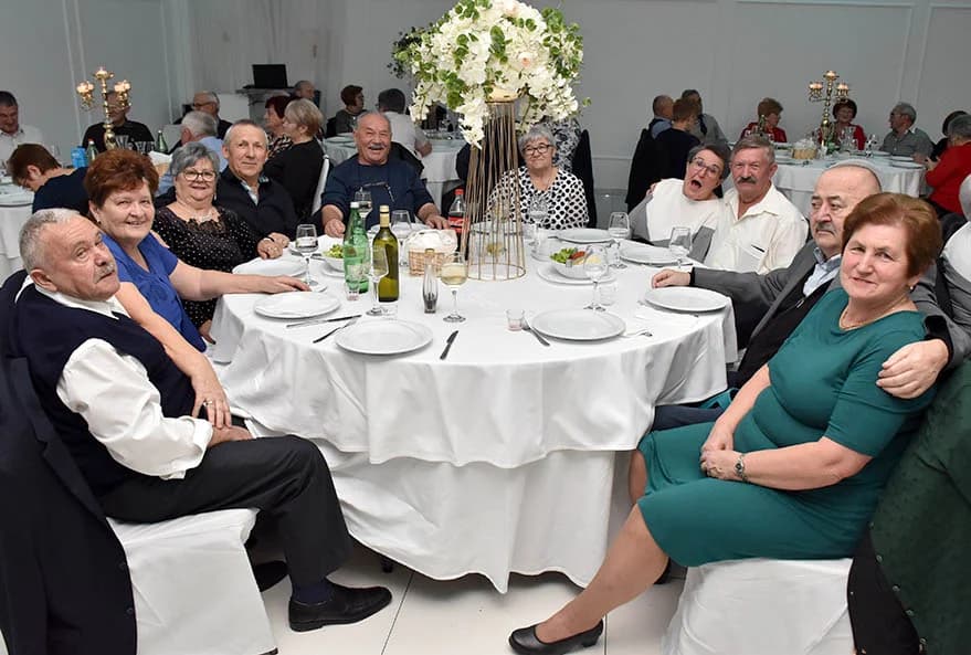 DAN ZALJUBLJENIH ZA TREĆU DOB: Valentinovo pokazuje koliko nam voljeni znače u našim životima