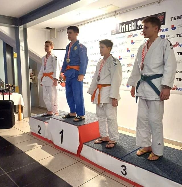 Odličan nastup na turniru u Čakovcu-osvojili  sedam medalja