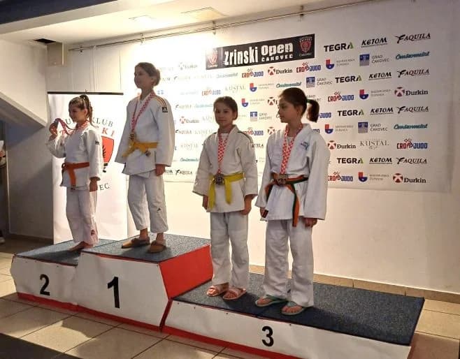 Odličan nastup na turniru u Čakovcu-osvojili  sedam medalja
