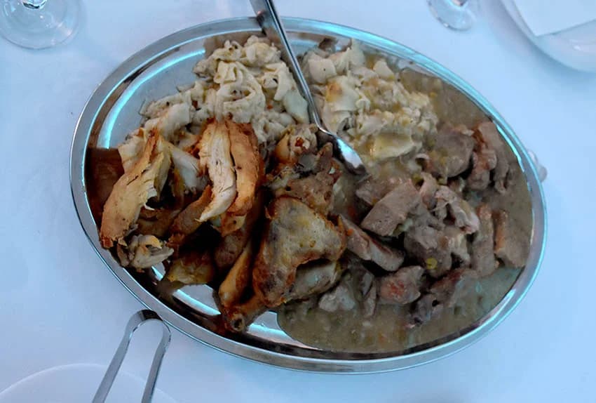 Zaplesali parovi sa 50 i više godina braka