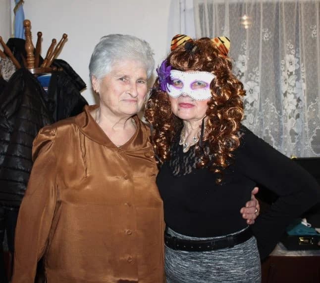 Uz pjesmu i ples pleternički umirovljenici pod maskama održali pokladnu zabavu