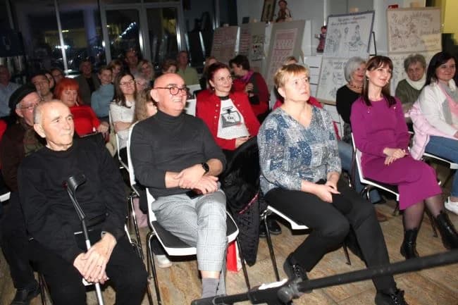 VALENTINOVO U PLETERNICI: Održana večer ljubavne poezije „Kaplja sna“