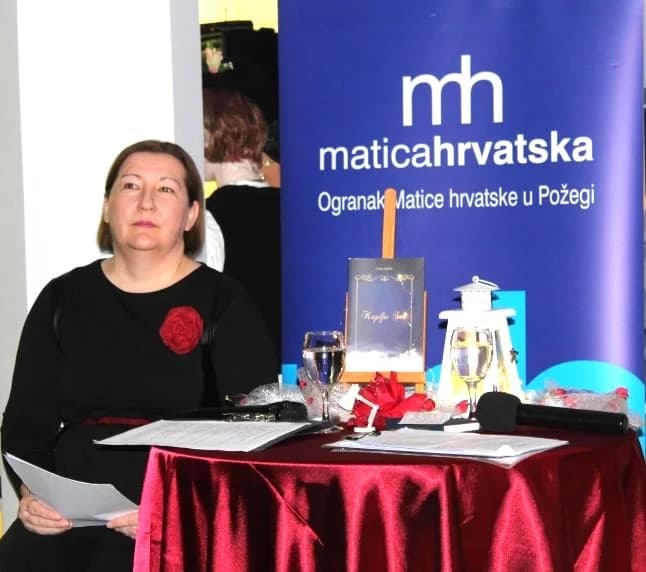 VALENTINOVO U PLETERNICI: Održana večer ljubavne poezije „Kaplja sna“