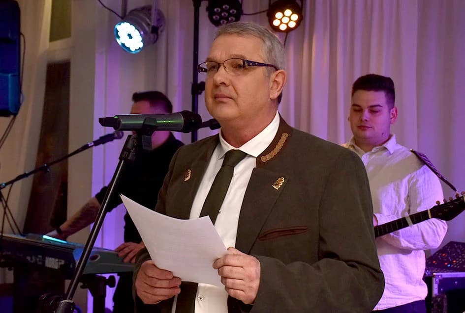 Lovci se veselili uz Ivana Štivića i Paore, bogatu tombolu i zanimljive igre