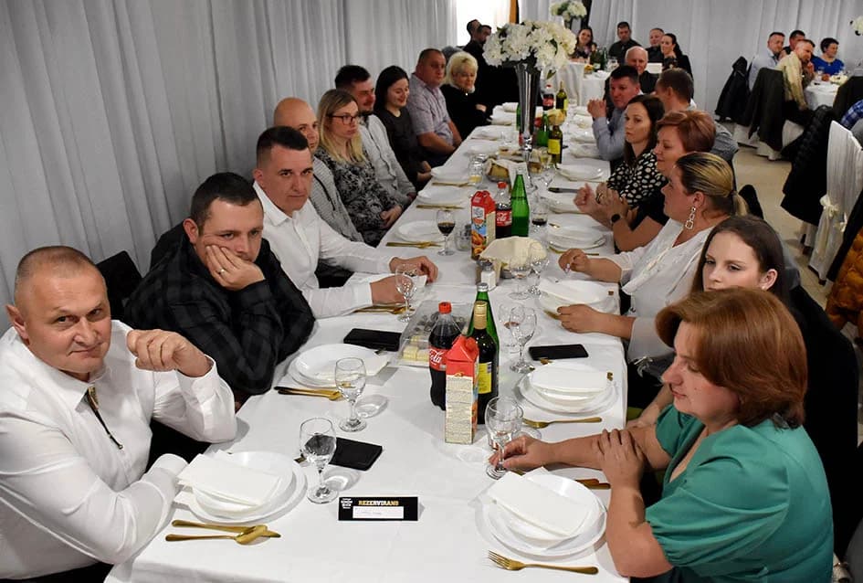Lovci se veselili uz Ivana Štivića i Paore, bogatu tombolu i zanimljive igre